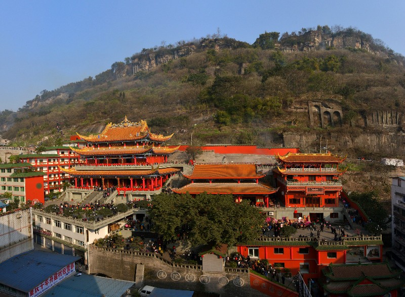 2026年万州慈云寺举行春节慰问及助学活动